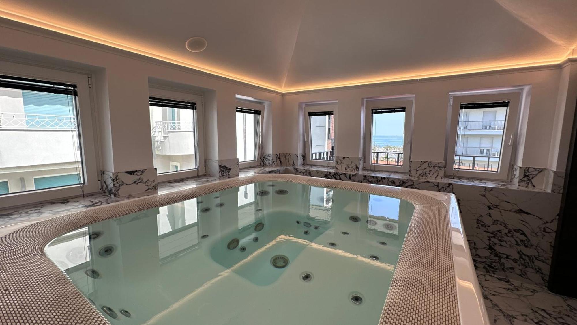 Hotel Casa Riva Riccione Esterno foto